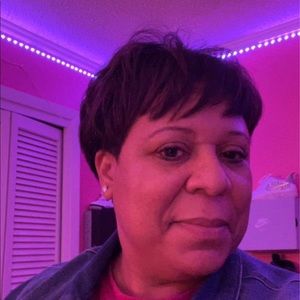 Meet your Posher, Vera